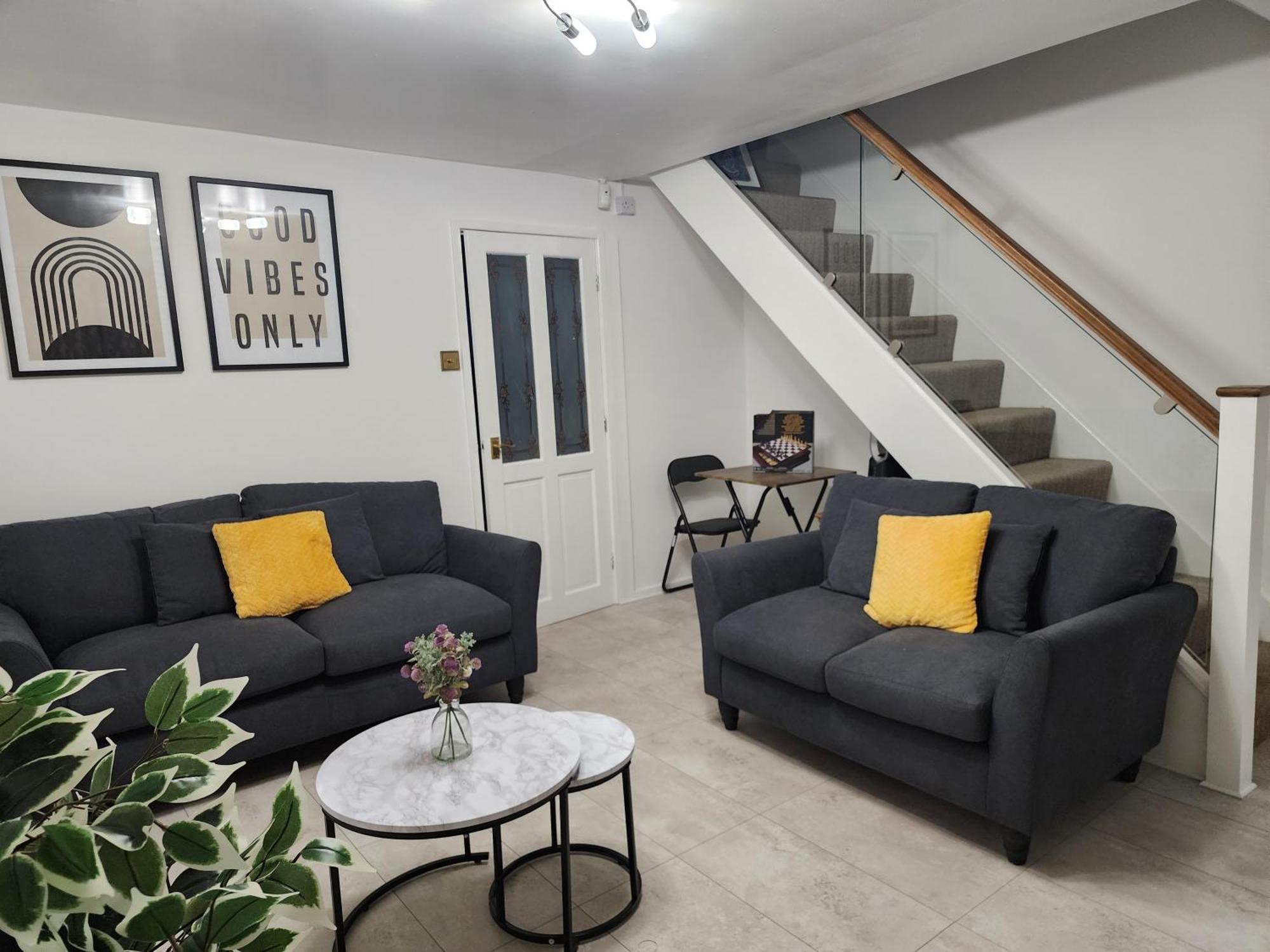 Temade Homes - 2 Bed Graceful Holiday home *